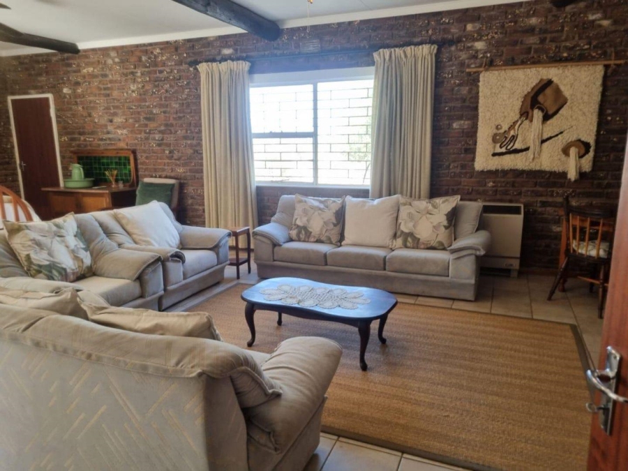 5 Bedroom Property for Sale in Upington Rural Northern Cape
